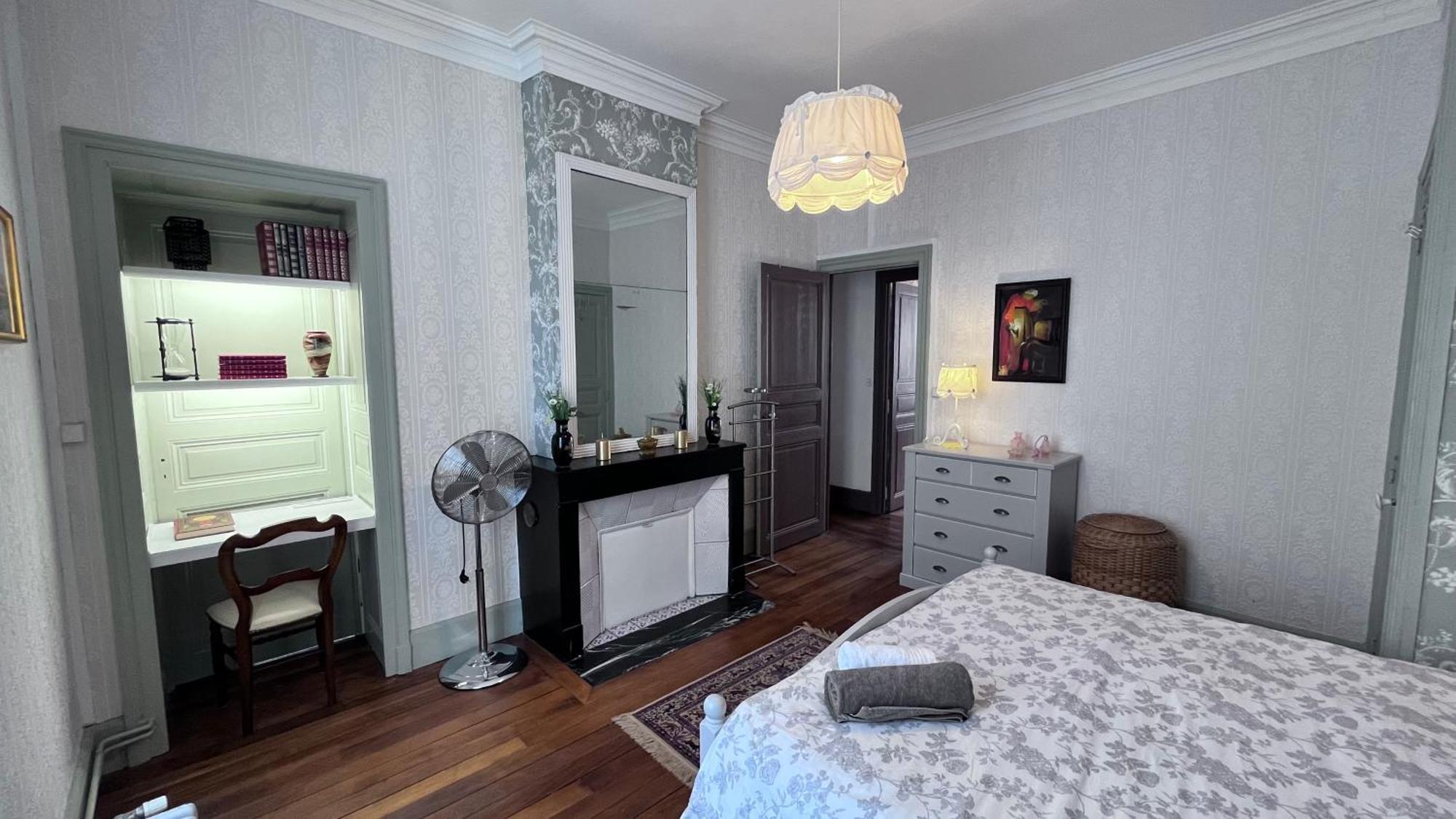 Apartment De La Marquise *